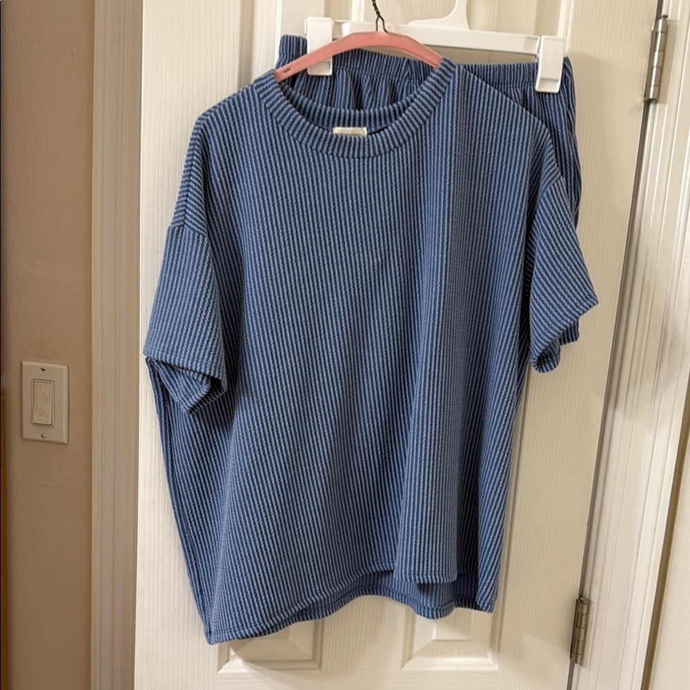 Lovely Melody Blue Short Sleeve Tee